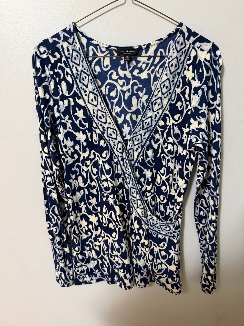 Lucky Brand Women Medium Blue White Floral Scroll Print Faux Wrap Long Sleeve